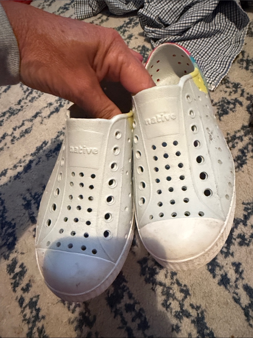 Native White Kids Slip-On Sneakers with Subtle Pastel Tabs